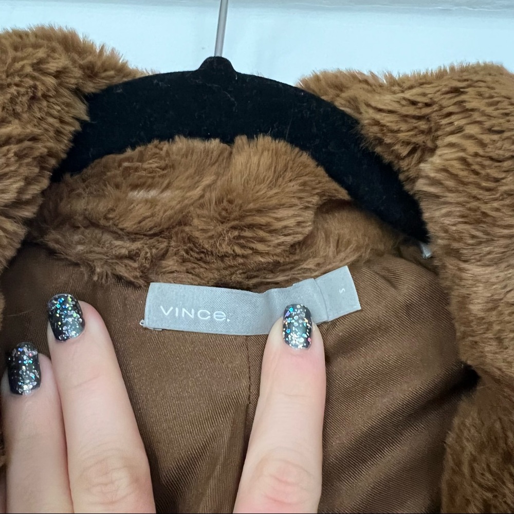 Vince Plush Faux-Fur Coat Double Breast Cropped in Walnut - Picture 4 of 6